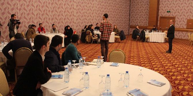 Konya’da Suriyelilere Girişimcilik Eğitimi