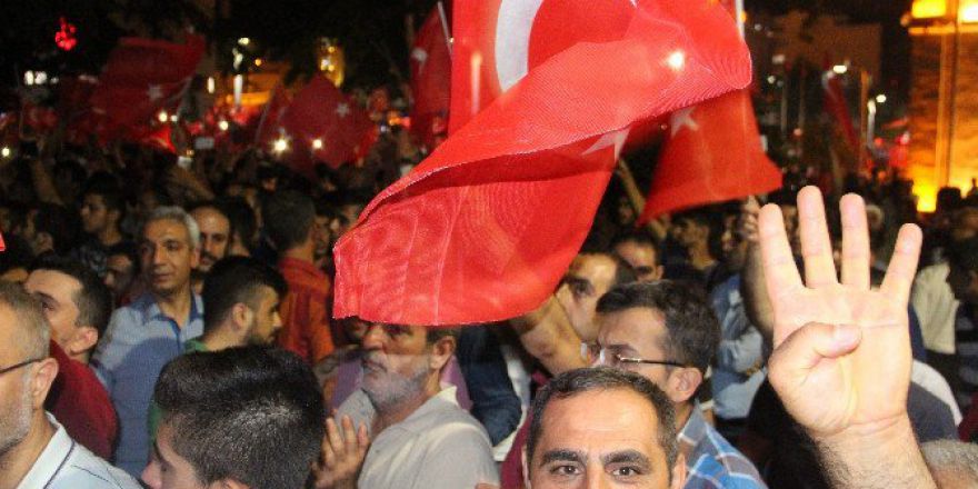 Elazığ’daki Yetkililerden Darbe Açıklaması