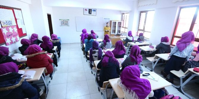 Başkan Çelik: "Eğitime Destek Vermeye Devam Edeceğiz"