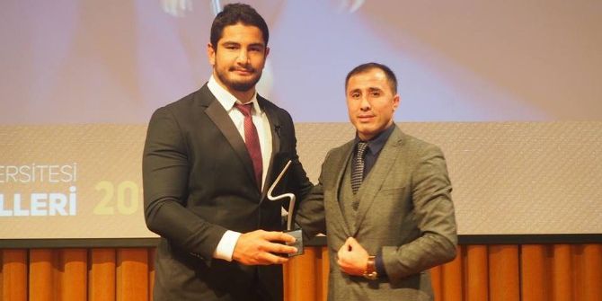 Türkiye’nin En İyi Sporcusu Taha Akgül Oldu