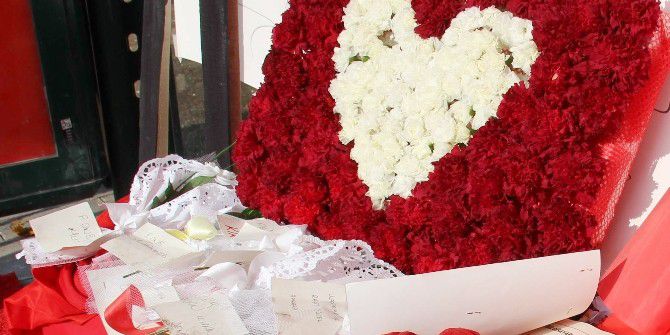 Askerler Şehit Düşen Silah Arkadaşlarını Unutmadı