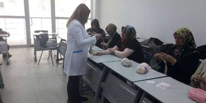 Melikgazi’nin Kursları Ev Hanımlarını Meslek Sahibi Yapıyor