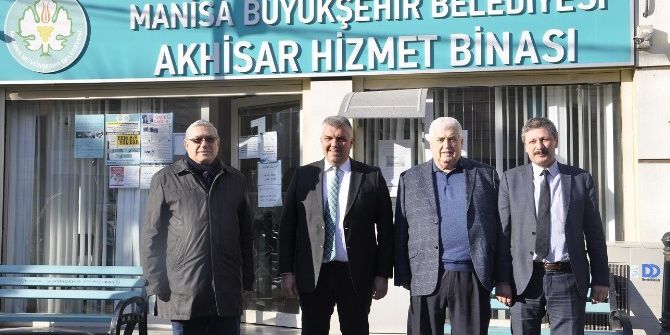Akhisarlı Eski Başkanlardan Görüş Alışverişi