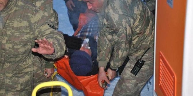 Mehmetçik’ten Nefes Kesen Hasta Kurtarma Operasyonu