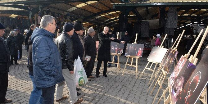 Vatandaş Hem Pazar Yaptı, Hem Sergiyi Gezdi