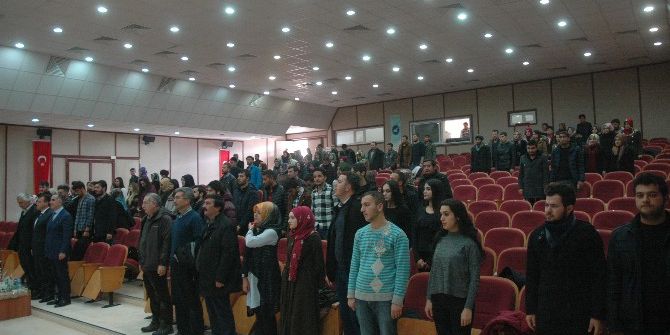 Yyü’de ’15 Temmuz Ve Medya’ Paneli