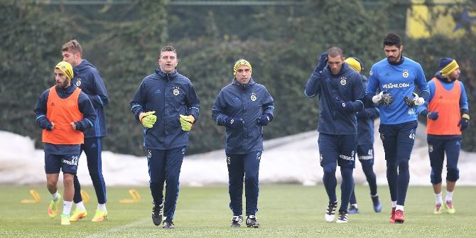 Fenerbahçe, Kupa Maçı Hazırlıklarına Başladı