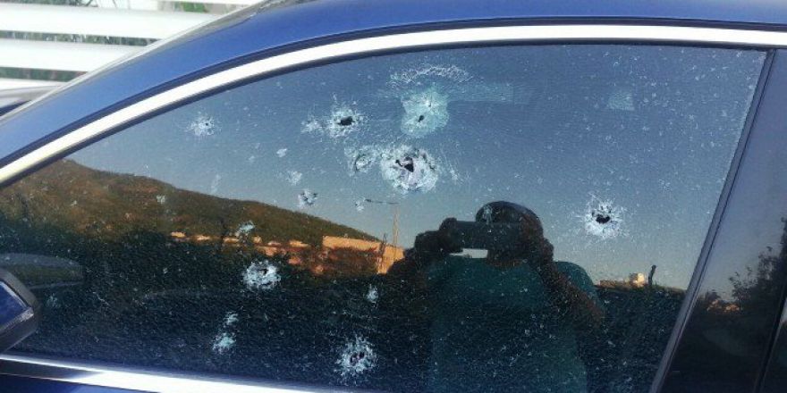 Çatışmada Araçlar Delik Deşik Oldu