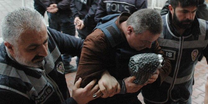 Mahkeme Başkanı Bile Dayanamadı