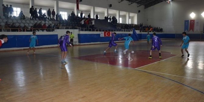 Liseler Futsal Müsabakaları Sona Erdi