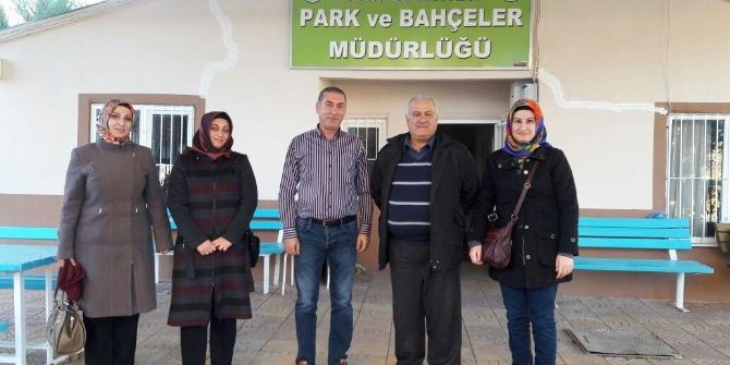 Besni’de "Çocuklarımız Üşümesin Bir Elde Sen Uzat" Kampanyası