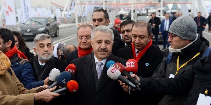 Bakan Arslan: "Avrasya Tüneli Yarın Öğleden Sonra Hizmet Vermeye Başlayacak"
