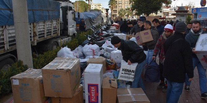 Nazilli’den 5 Tır Halep’e Doğru Yola Çıktı