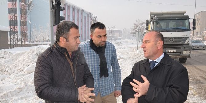 Yüksekova’da Karla Mücadele Çalışması