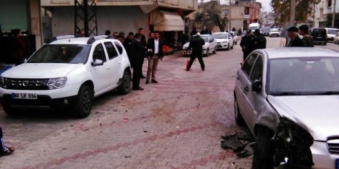 Kadirli’de Polis Aracı Kaza Yaptı: 2 Yaralı