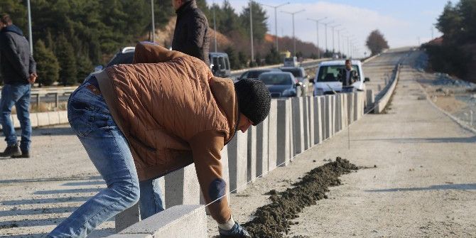 Uşak’ta Bisiklet Yolu Projesi Devam Ediyor