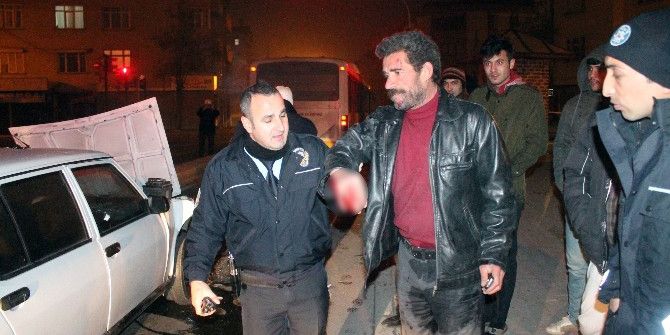 Kaza Yapan Alkollü Sürücünün Polis Ve Gazetecilerle İlginç Diyaloğu