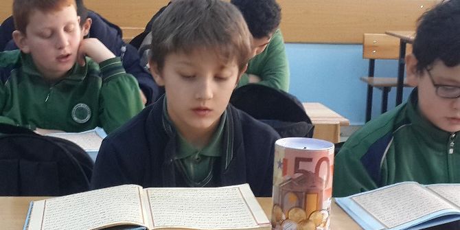 Kumbarasındaki Playstation Parasını Halep’e Bağışladı