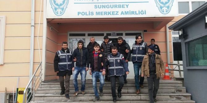 Niğde’de Kendi İş Yerini Soyan Hırsızlar Yakalandı