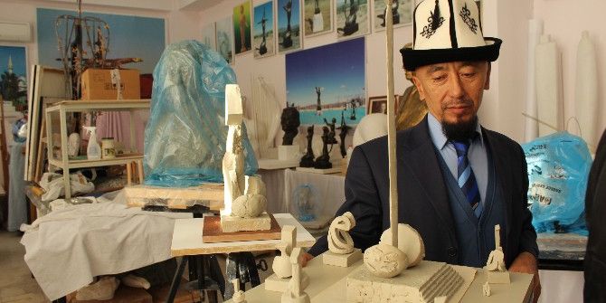 Kırgız Heykeltıraş 15 Temmuz Anısına Türkiye’nin En Büyük Anıtını Yapıyor