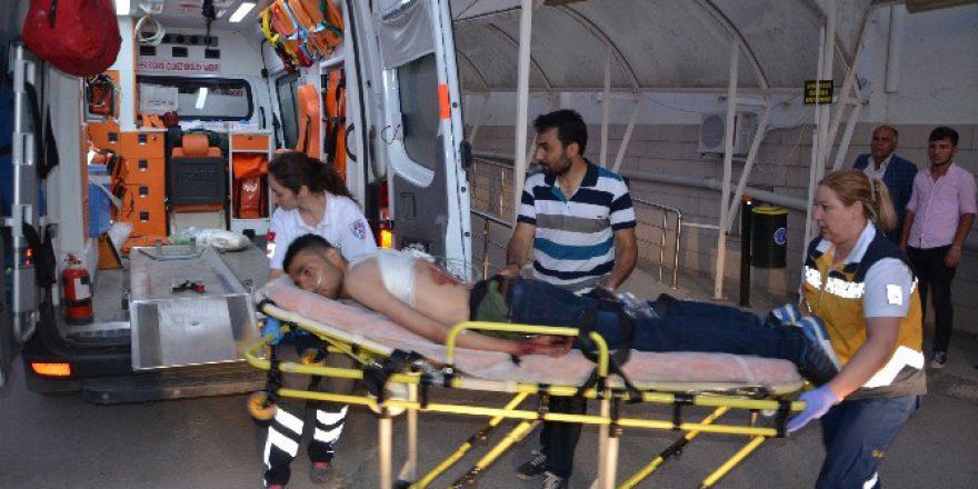 Asker Kazan’da Halka Ateş Açtı Ölü Ve Yaralılar Var