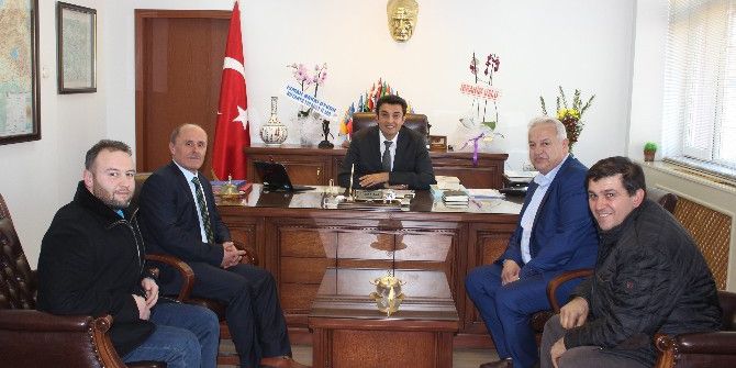 Tavşanlı Bakkallar Odasından Yeni Kaymakama Hayırlı Olsun Ziyareti