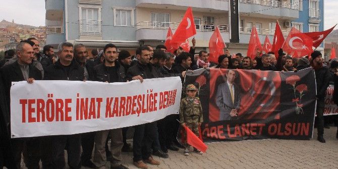 Derik’te Teröre Tepki Yürüyüşü