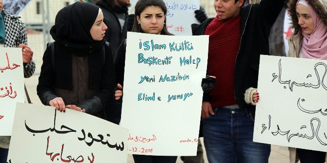 Mardin’deki Suriyeliler Halep İçin Toplandı