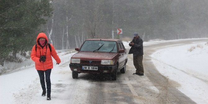 Kazdağları’nda Kar Ulaşımı Aksatıyor