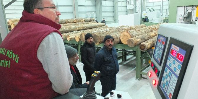 Kastamonu Ticaret Borsası’nın Fabrikasında Deneme Üretimi Başladı