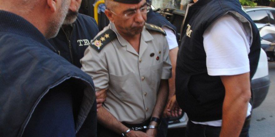 Ege Ordusu Komutanlığı Kurmay Başkanı Tümgeneral Memduh Hakbilen Gözaltında