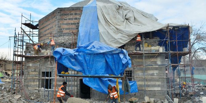 Sur’daki 14 Tarihi Eser Restore Ediliyor