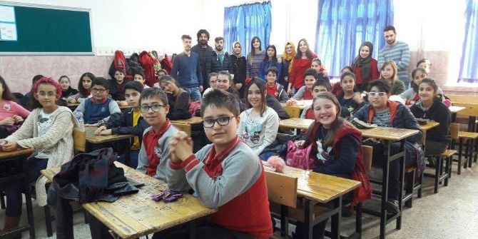 Üniversite Öğrencilerinden Aramızda Engel Yok Projesi