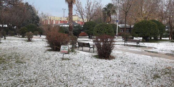 Adıyaman Kent Merkezine Yılın İlk Karı Düştü