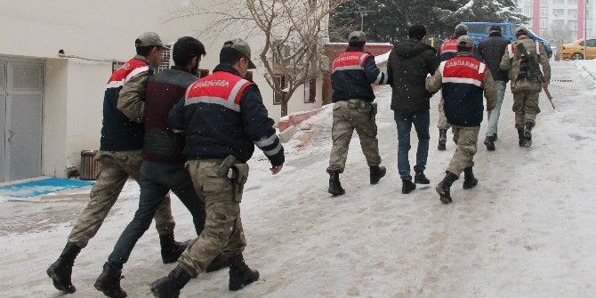 Elazığ’da Terör Örgütü Pkk Propagandası Yapan 1 Şüpheli Tutuklandı