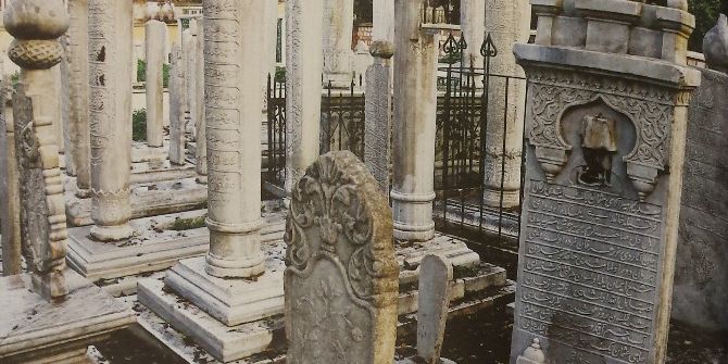 Zeytinburnu’nda 4 Bin Tarihi Mezar Taşının Envanteri Çıkarıldı