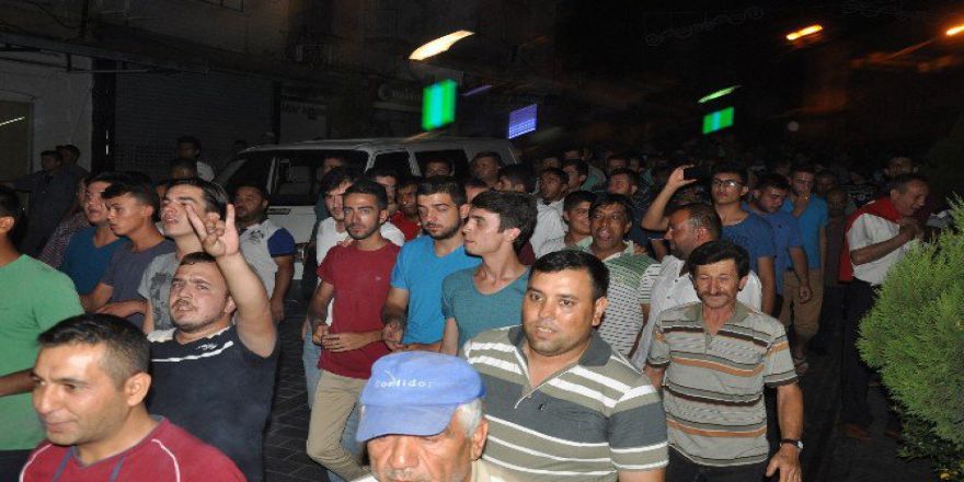 Kırkağaçlılar Darbe Girişimine Karşı Tek Yürek Oldu