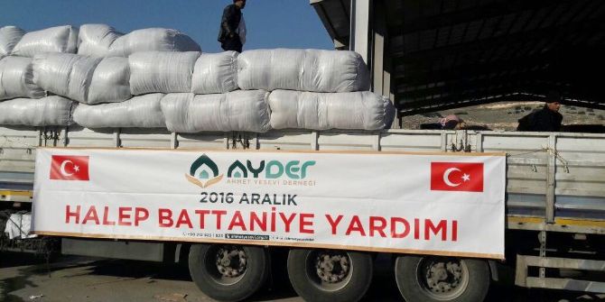 Ahmet Yesevi Derneği’nden Haleplilere 5 Bin Battaniye