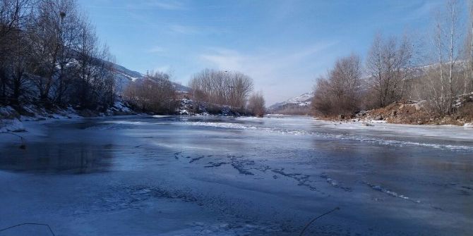 Kelkit Çayı Dondu