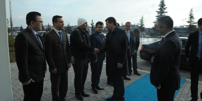 Vali Çelik, Emniyet Müdürü Dinç’i Ziyaret Etti