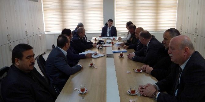 Akyazı’da Madde Kullanımının Önlenmesi İle İlgili Toplantı Gerçekleştirildi