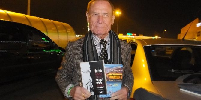 Burhaniye’de, 80 Yaşındaki Eğitimci 10 Kitap Yazdı