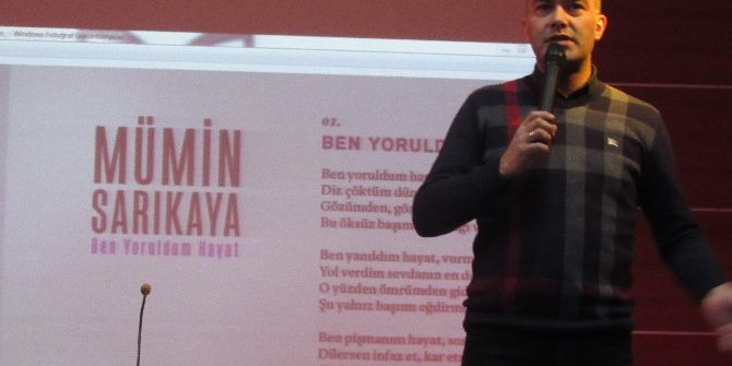 Çözüm Koleji Sanatçı Mümin Sarıkaya’yı Konut Etti