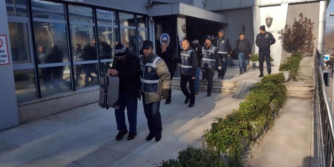 Bursa’da Fuhuş Operasyonunda 17 Kişi Gözaltına Alındı