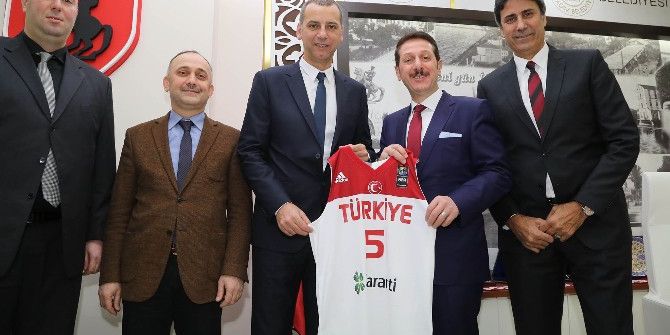 Başkan Tok’a ’Salon’ Teşekkürü