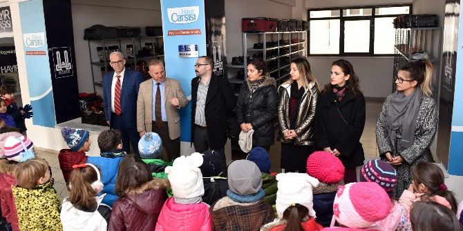 Bilkentli Çocuklar Hayır Çarşısı’nı Gezdi