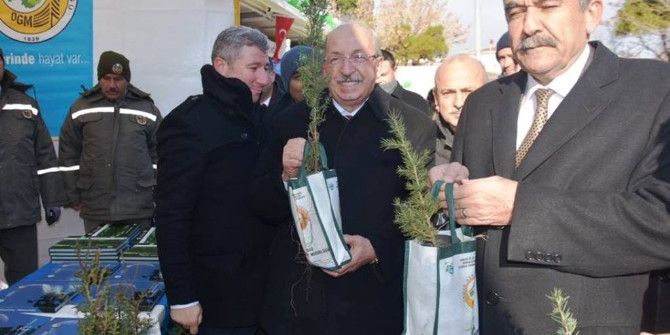 Başkan Albayrak Orman Ve Su İşleri Bakanlığı’nın Tanıtım Tır’ını Gezdi