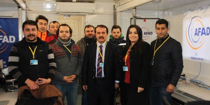 Keleş, Cilvegözü’nde Gazetecileri Ziyaret Etti