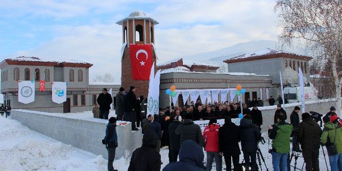 Nenehatun Tarihi Milli Parkı Ve Erzurum Kültür Sokağının Açılışı Yapıldı
