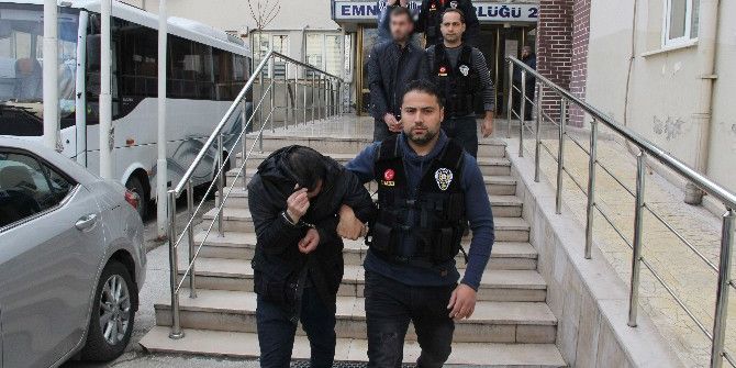 Bursa’da Uyuşturucu Operasyonunda 3 Gözaltı